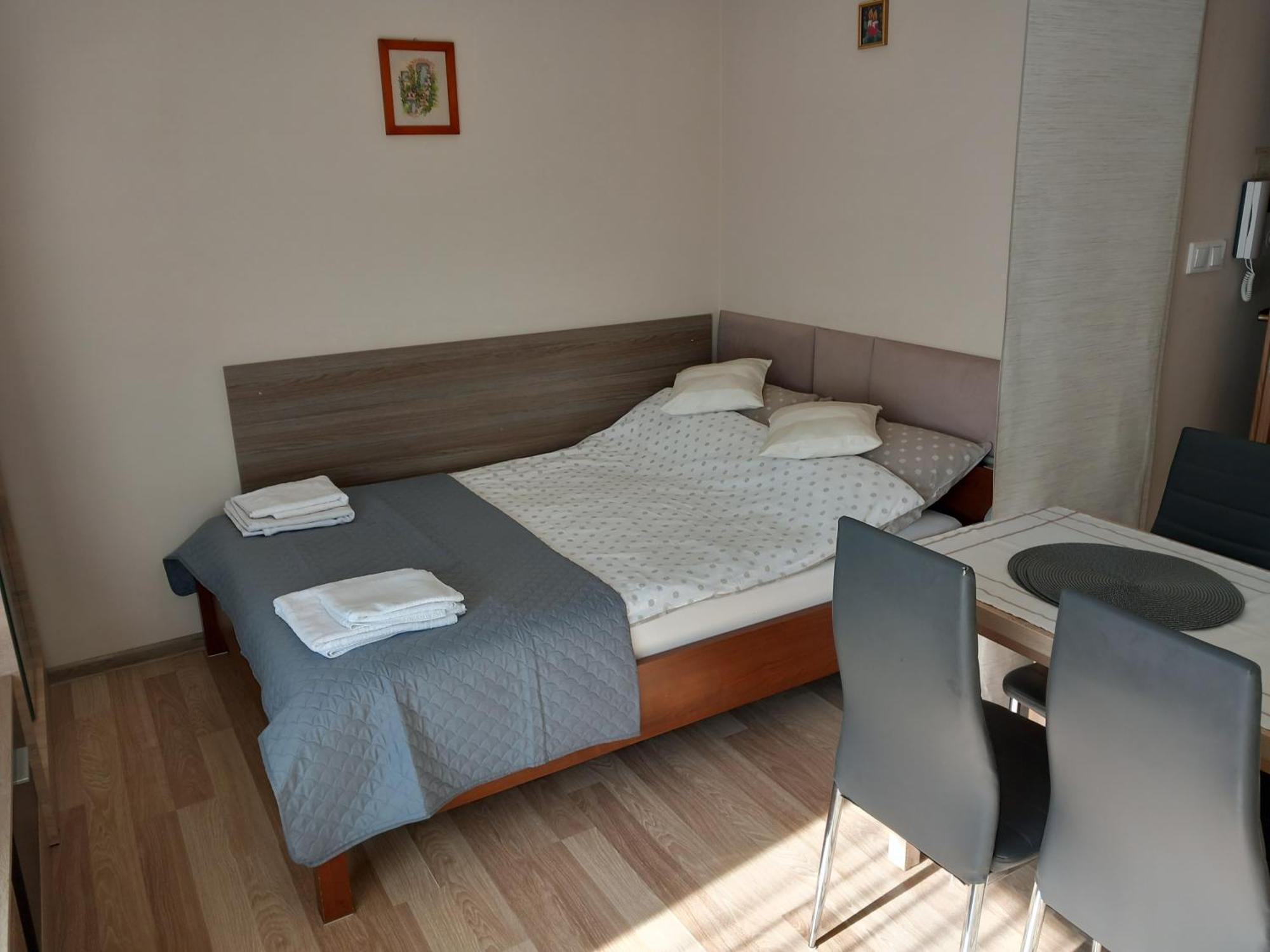 Apartament Jelenia Gora - Cieplice Kültér fotó